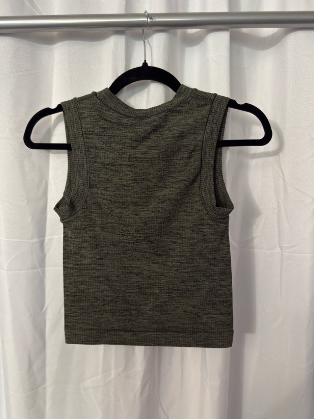Athleta Olive Green Ribbed Sleeveless Knit Top - Picture 2 of 4